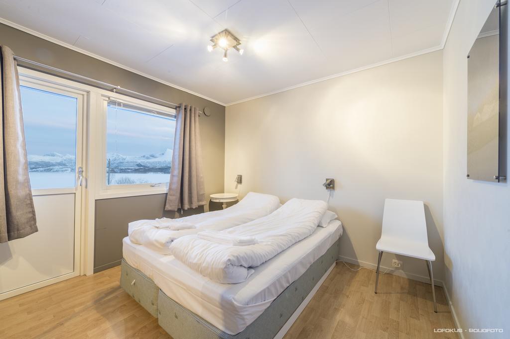 Midt I Lofoten Alstad  Quarto foto